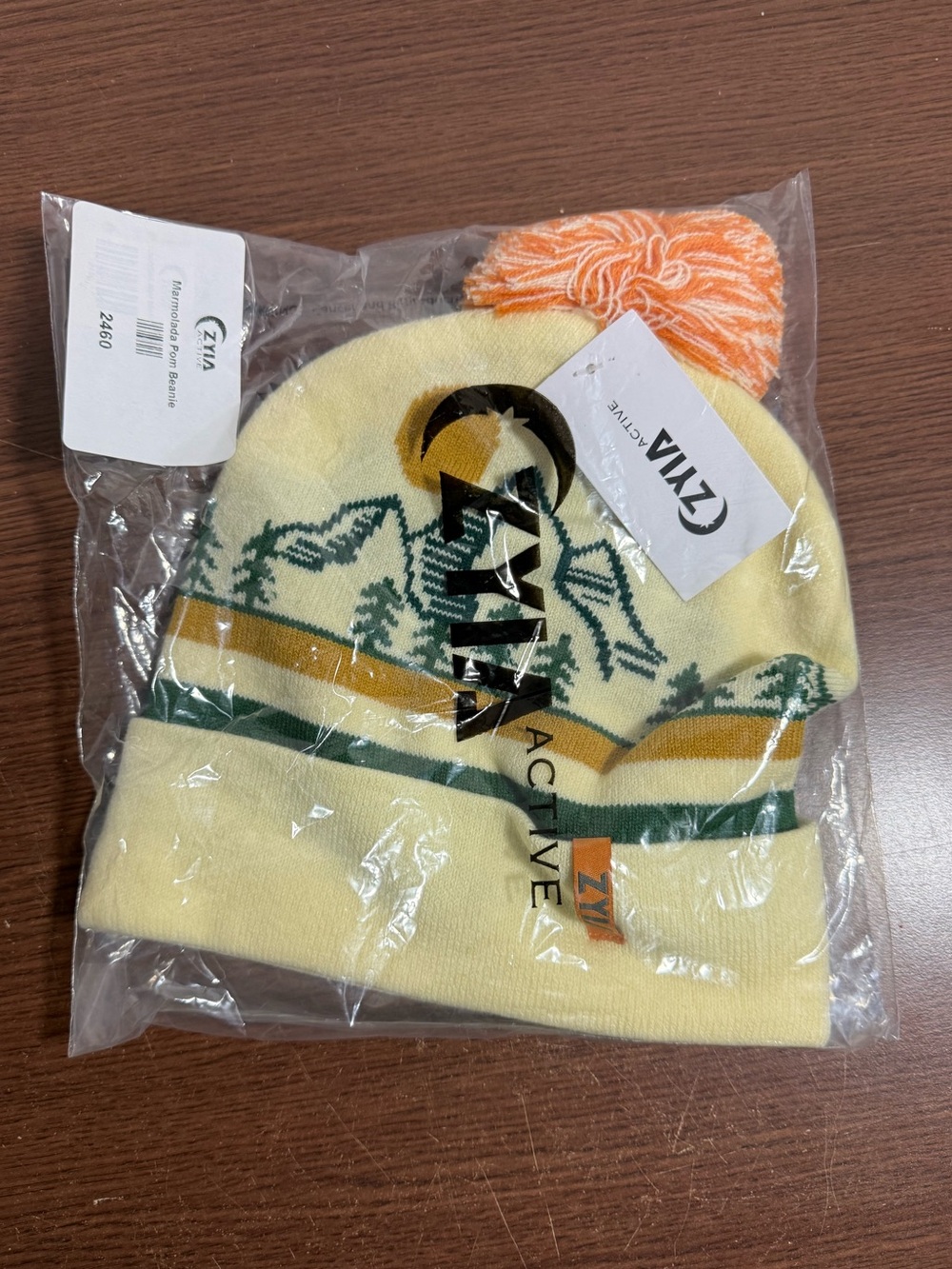 NEW! Zyia Marmolada Pom Beanie